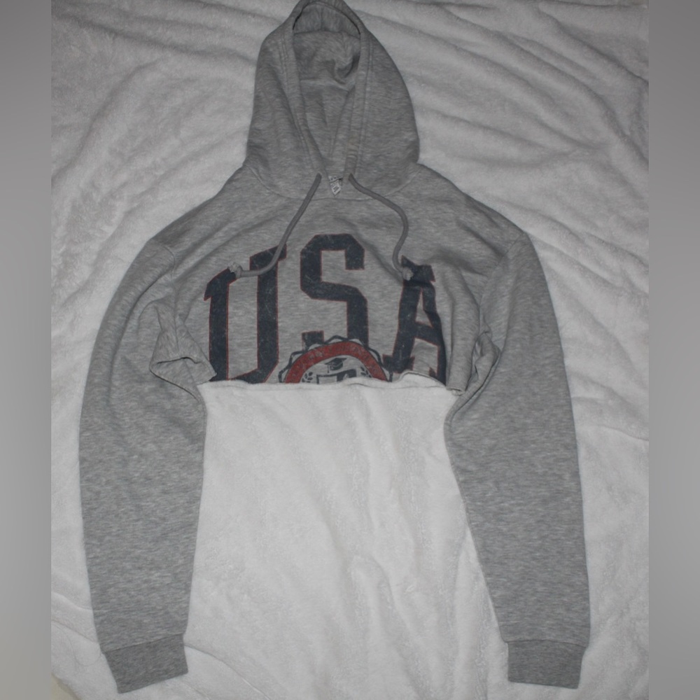 Topshop USA Raw Hem Crop Hoodie (Size4-6, Light Grey)